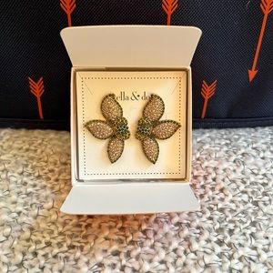 Stella & Dot Pave Petal studs